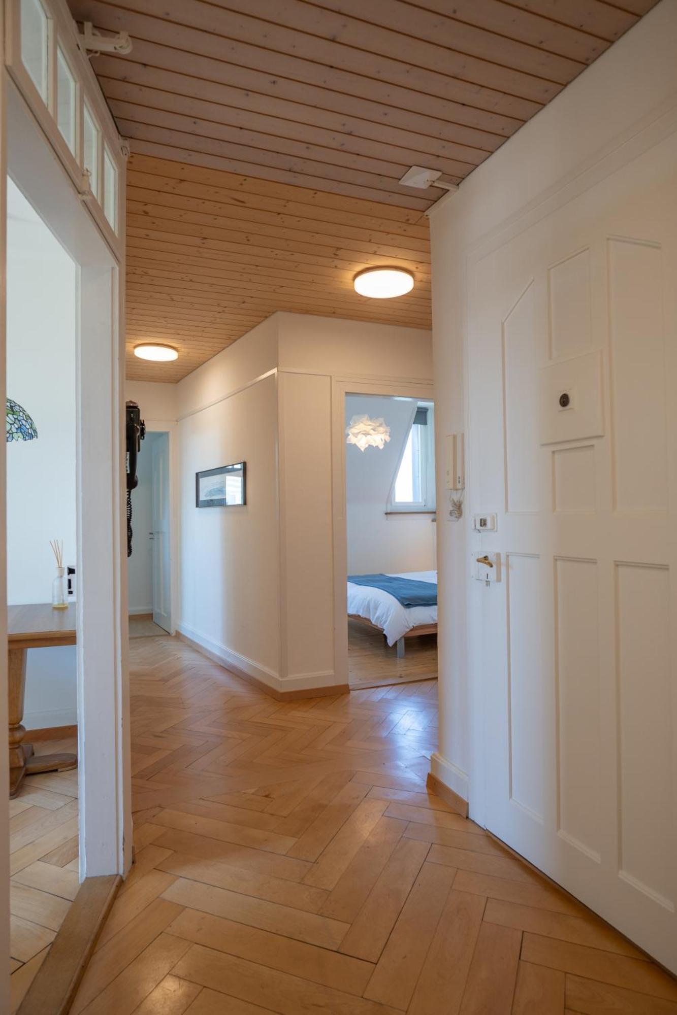 Charmante Altbauwohnung Am Rhein Bazel Buitenkant foto