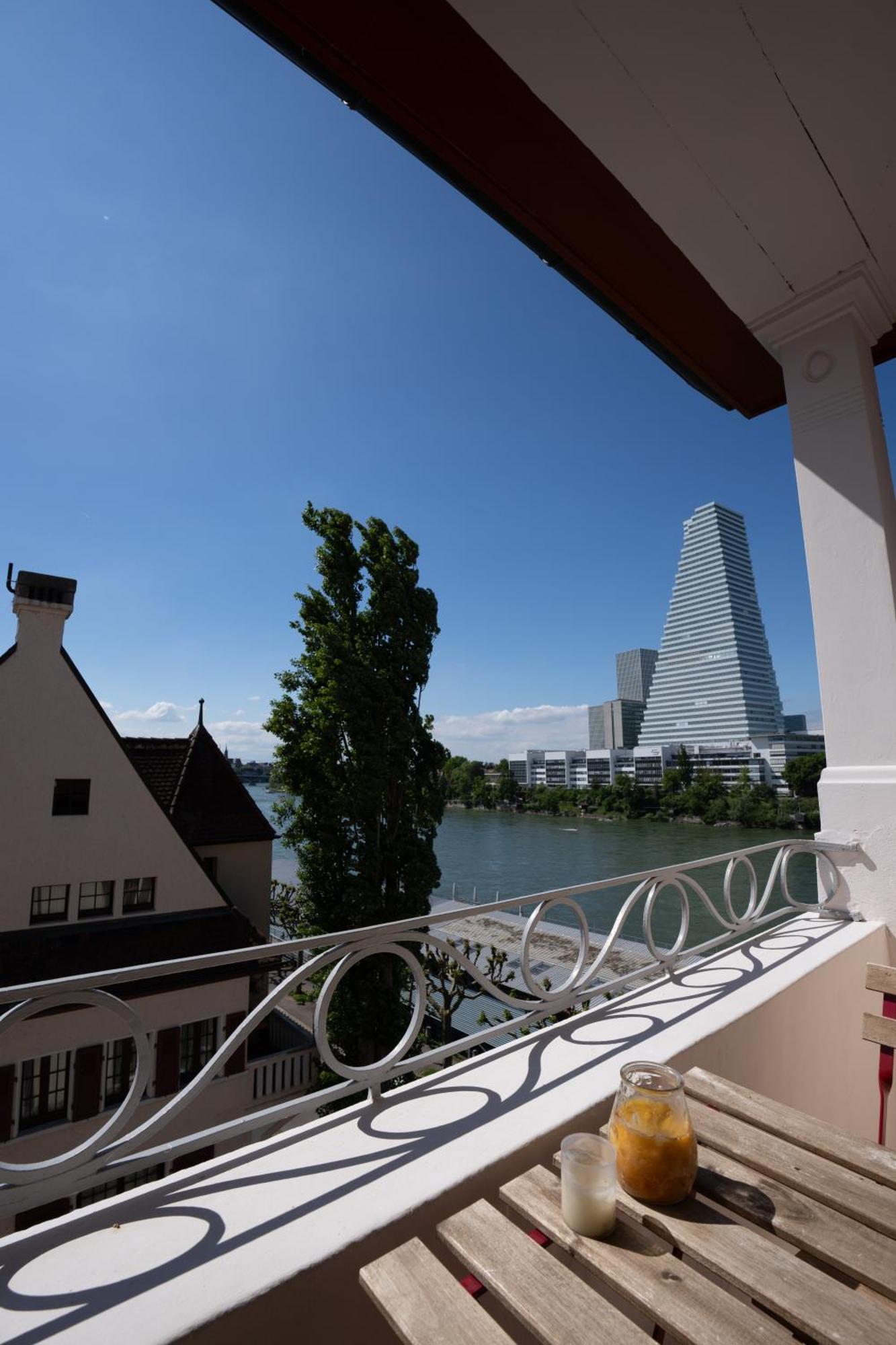 Charmante Altbauwohnung Am Rhein Bazel Buitenkant foto