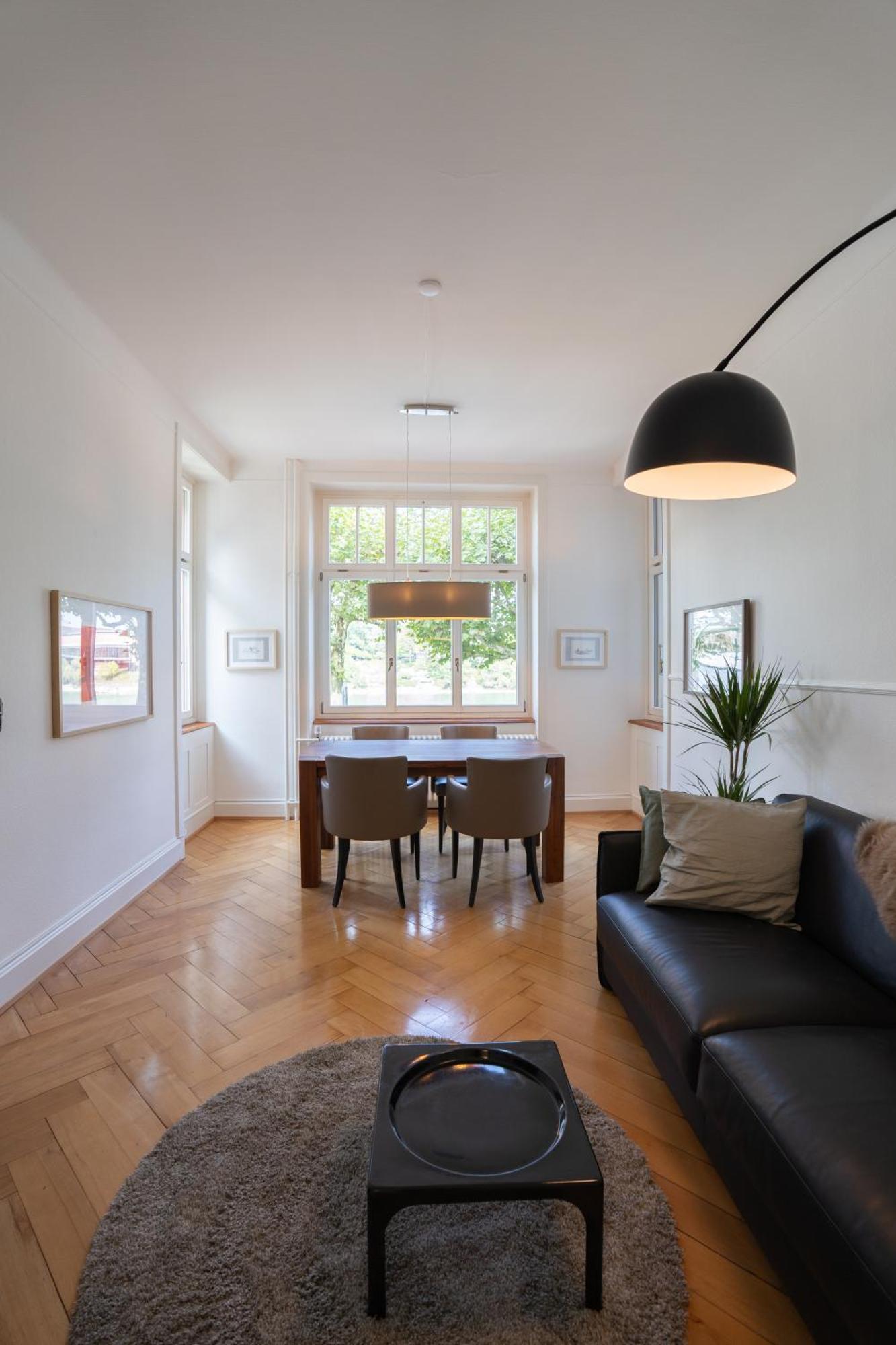 Charmante Altbauwohnung Am Rhein Bazel Buitenkant foto